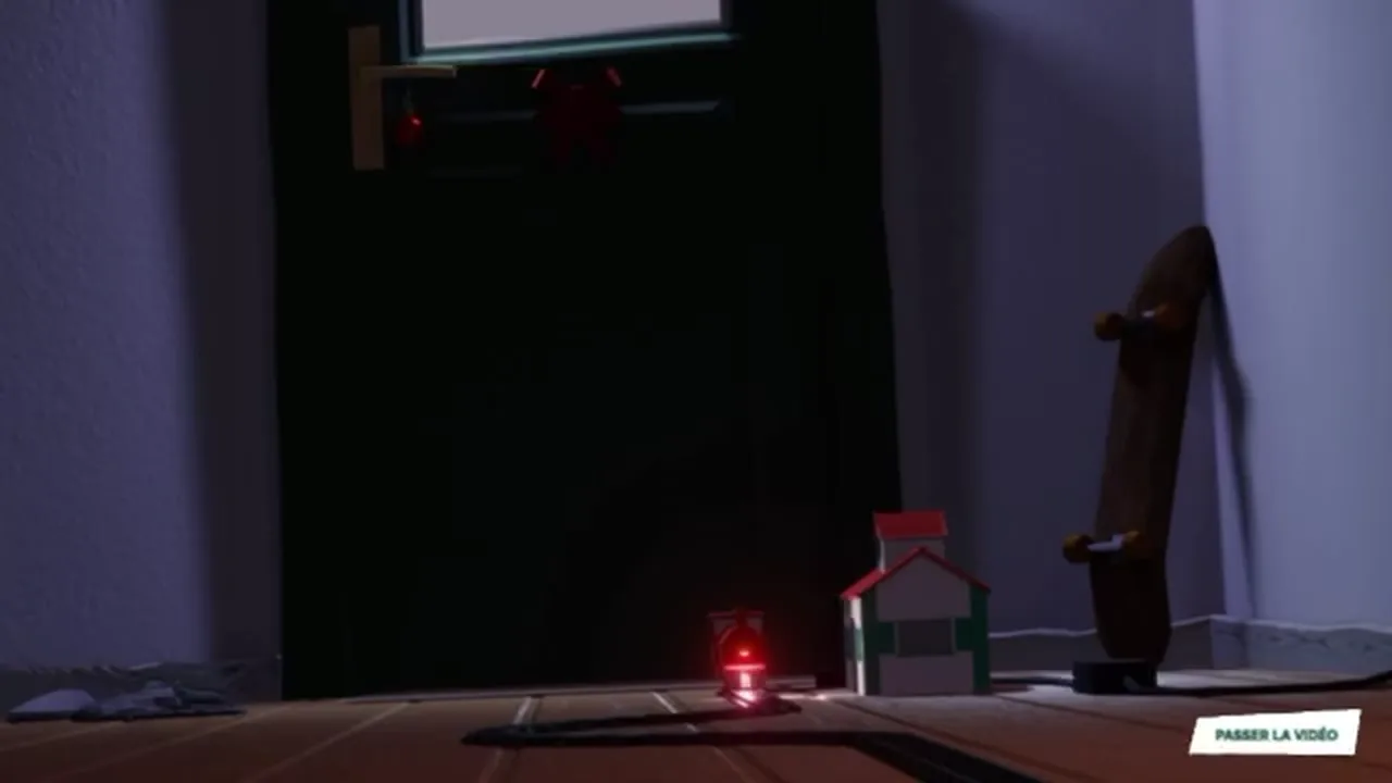 Mission cadeaux express : le couloir de l’appartement la nuit, une maison de jeu et une lanterne rouge au sol
